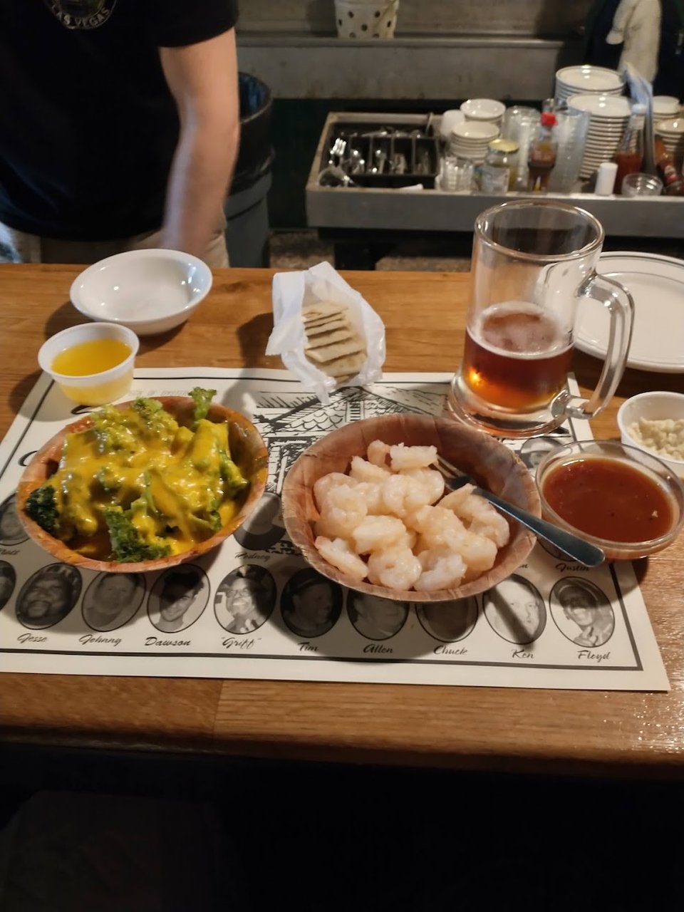 Steamed Shrimp and Broccoli with Cheese